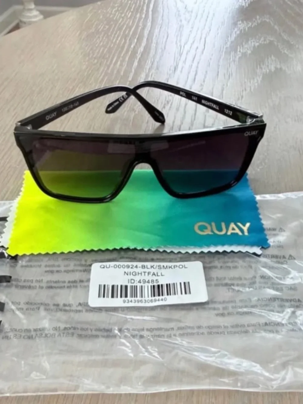QUAY Nightfall Black Polarized Sunglasses